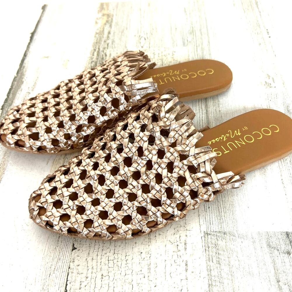 Coconuts by Matisse Womens 6 Gold Leather Boho Slip-On Flat Sandals NEW